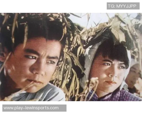 深度探讨黄强的足球人生与职业生涯的精彩瞬间与成长历程
