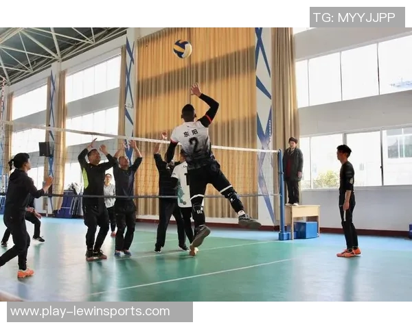 实时新闻刘秀英独家分享排球技巧与心得体会助你提升球技的秘密秘籍